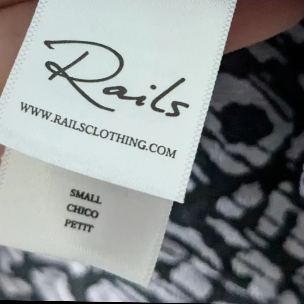 Rails Inez Batik Cheetah Print Dress - Picture 5 of 8